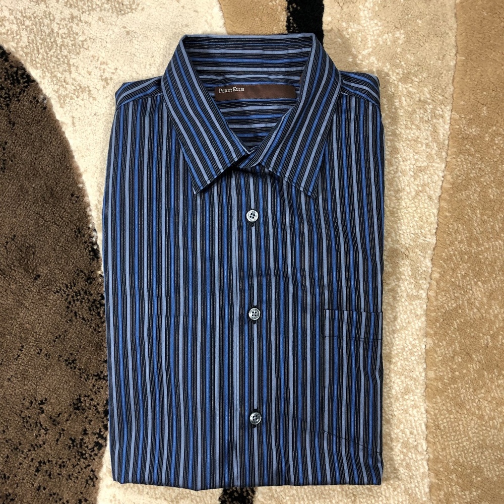 Men’s Perry Ellis Blue Striped Shirt, Size Large